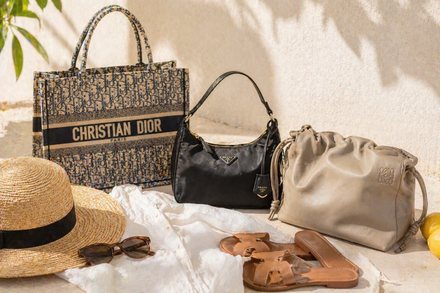Summer 2026 Bags: Raffia, Canvas, Nylon, and Light Leather Compared